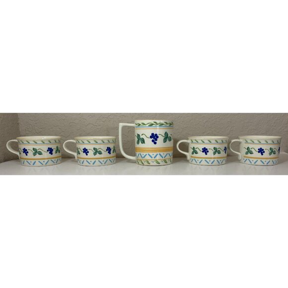 4 Mikasa Wine & Roses Coffee Cups / Mugs + 1 Large Mug CP010 Made In Malaysia - Picture 4 of 7